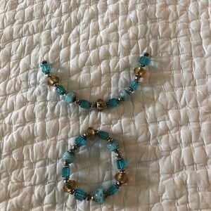 Turquoise and amber necklace and bracelet set.